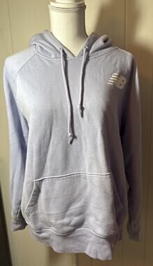 Women's NEW BALANCE Lavender Sweatshirt Hoodie PP